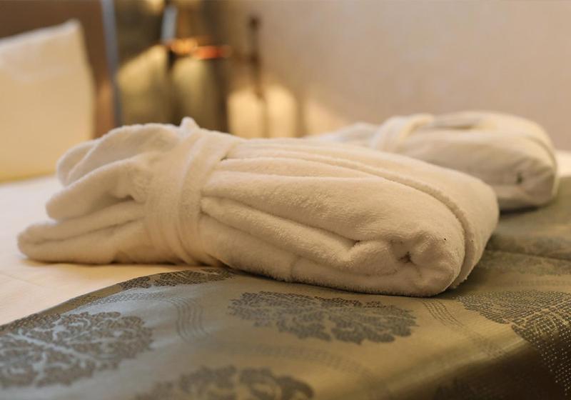 Junior Suite (2 Adults + 2 Children) image 4