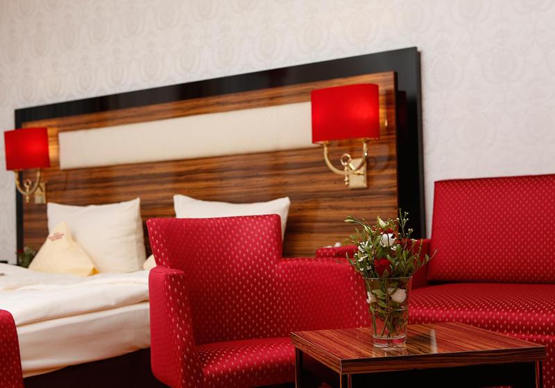 Junior Suite (2 Adults + 2 Children) image 2