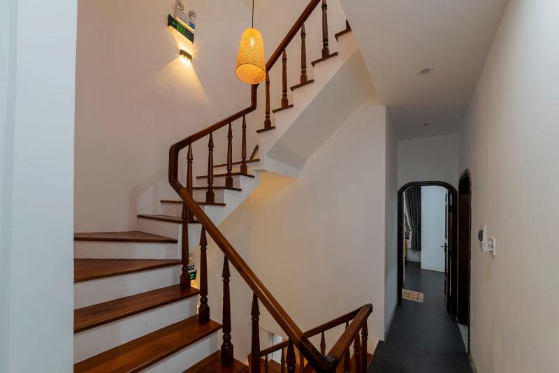 The 1993 Homestay - image 12