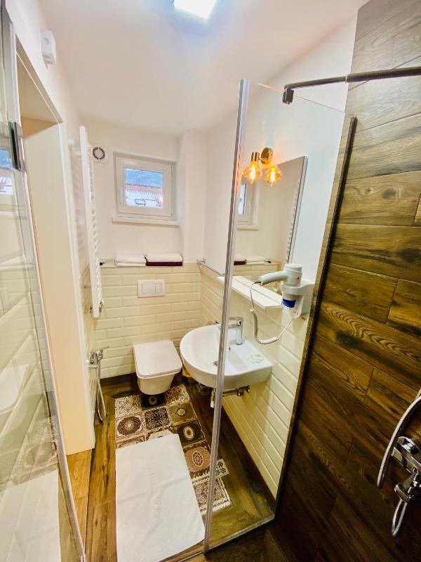 Triple Room image 3