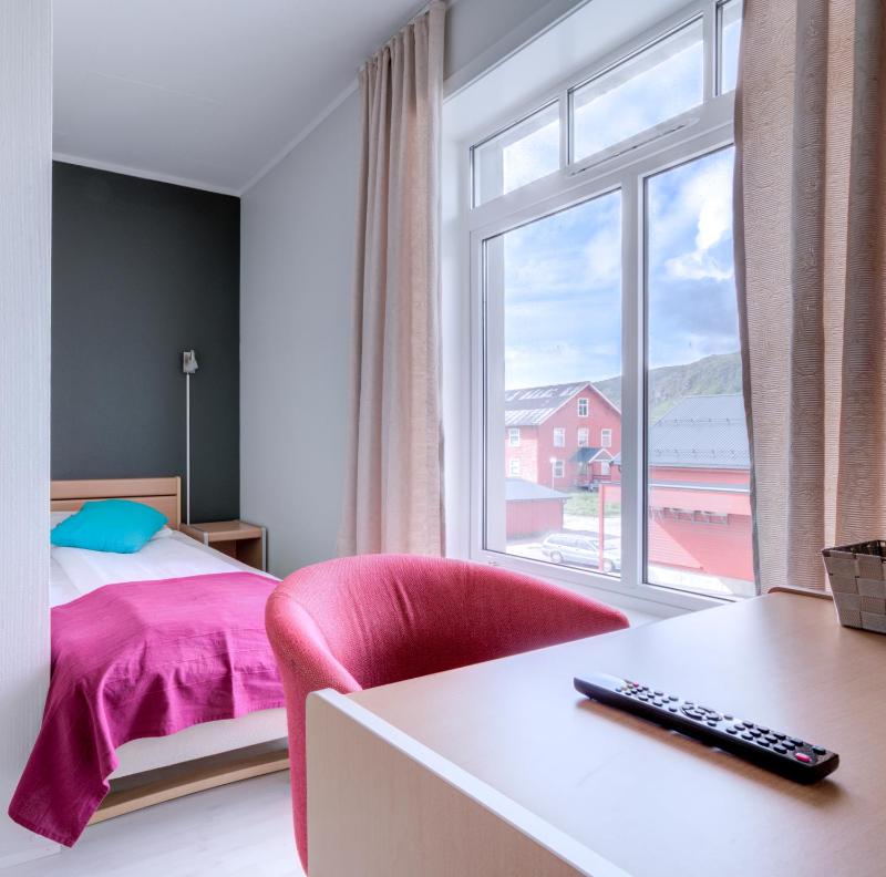 Budget Single Room image 2