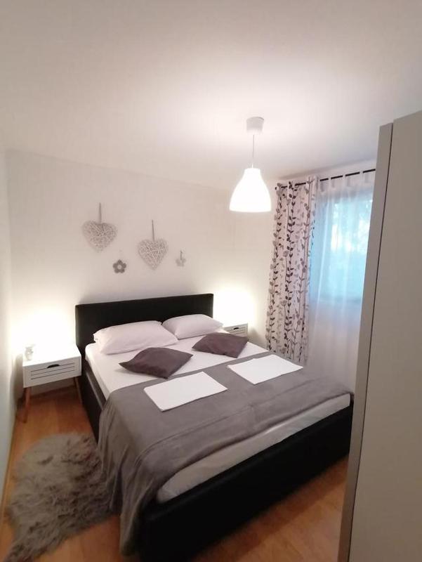 Two-Bedroom Apartment with Terrace image 3