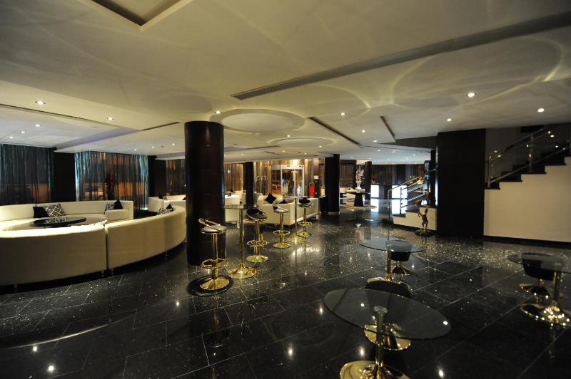 Rive Hotel - image 2