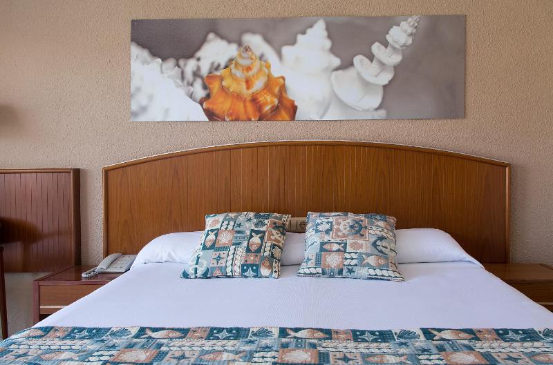 GHT Oasis Park & Spa - image 49