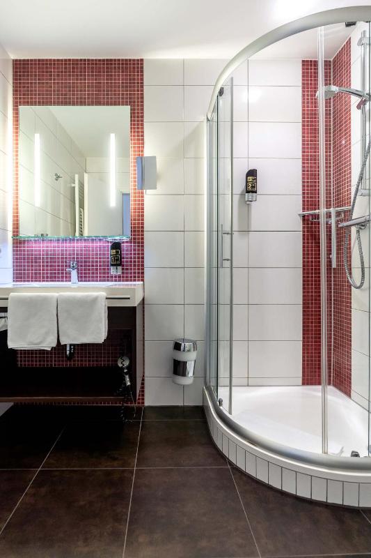 Double Room image 2