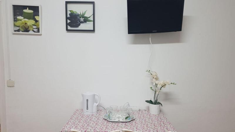 Quadruple Room with Private Bathroom image 3
