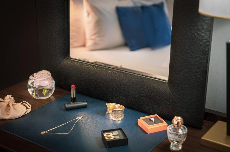 Executive Double Room image 4