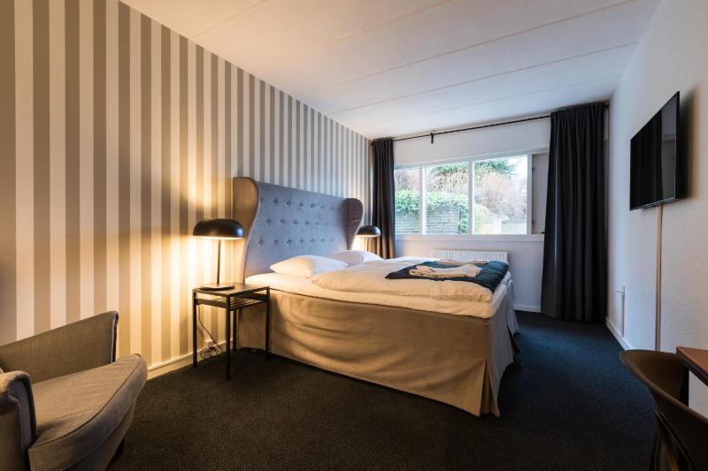 Quadruple Room image 3