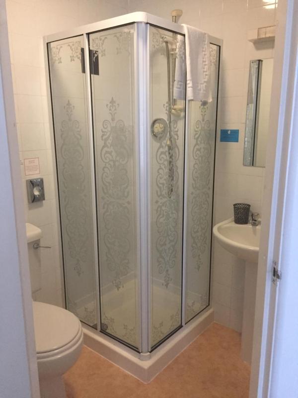 Superior Double Room image 3