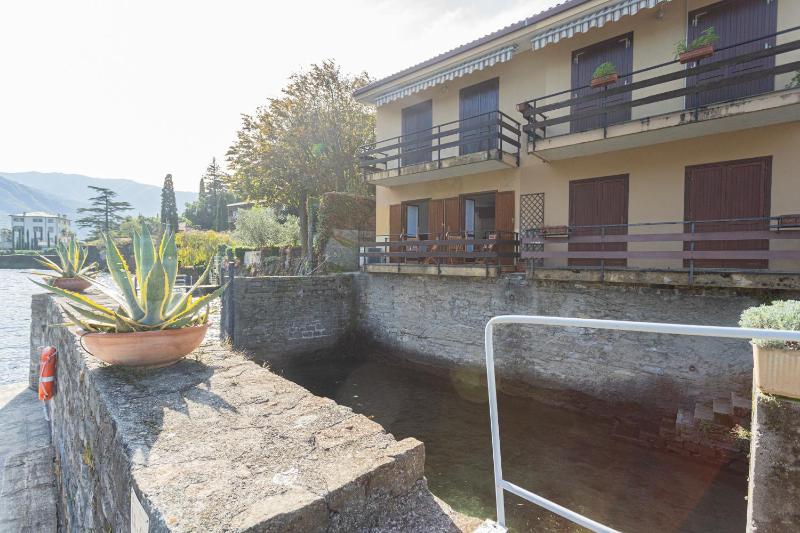 Two-Bedroom Apartment image 3