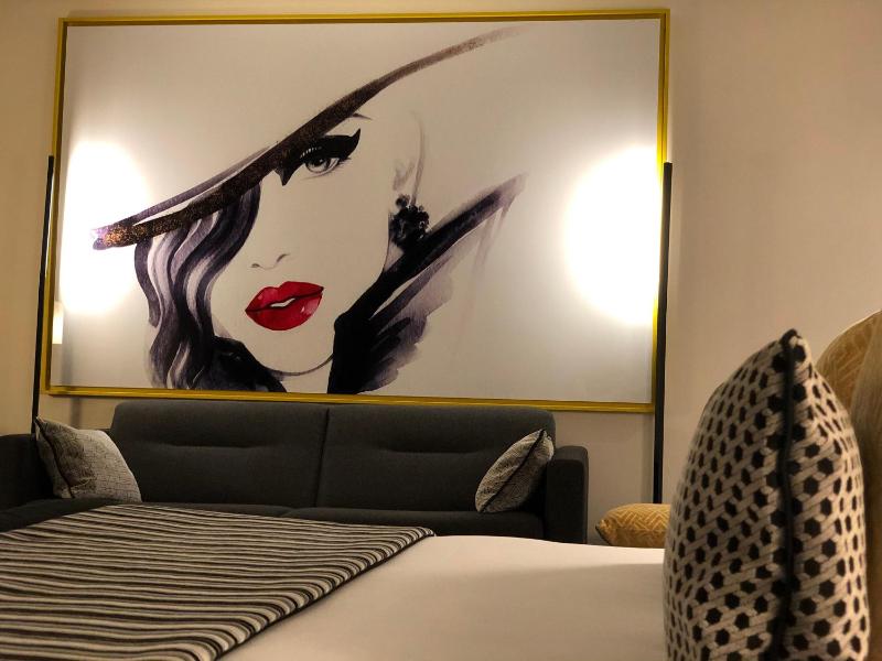 Superior Queen Room image 4