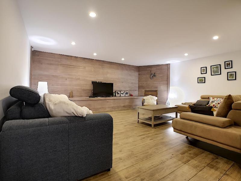 Chalet image 3