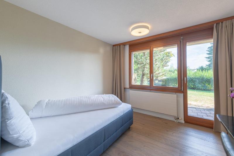 Single Room with Balcony image 1