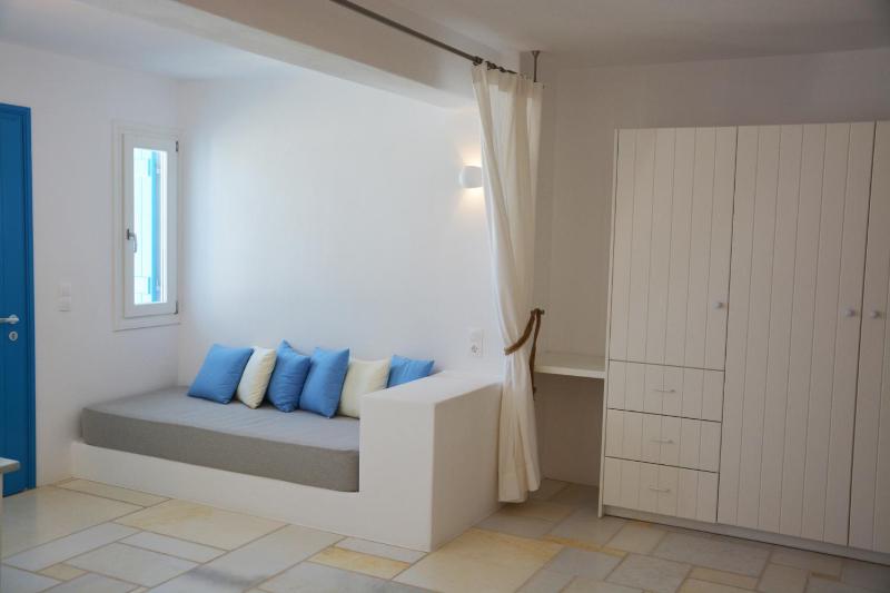 White Blue Houses & Apartments Paros - image 43