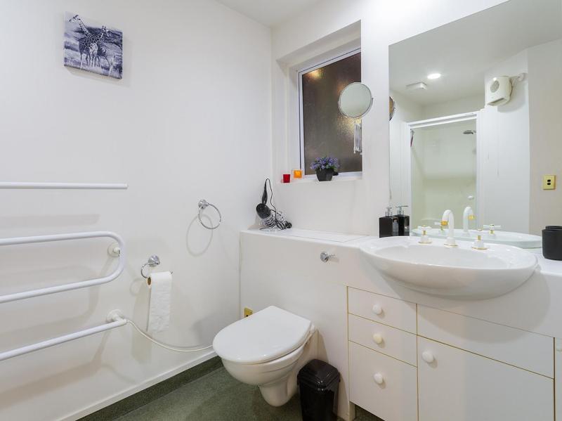 Queenstown Haven - Queenstown Holiday Home - image 27