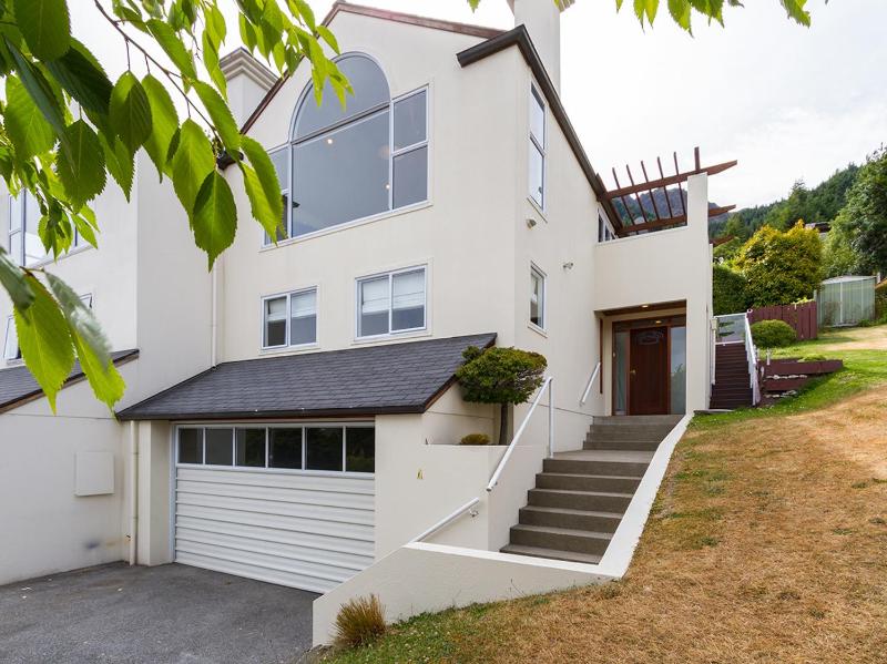 Queenstown Haven - Queenstown Holiday Home - image 6