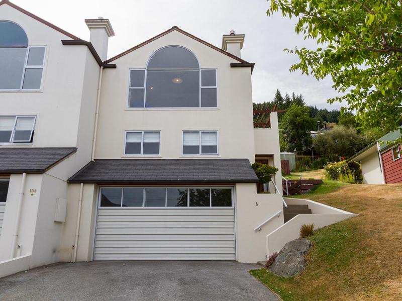 Queenstown Haven - Queenstown Holiday Home - image 4