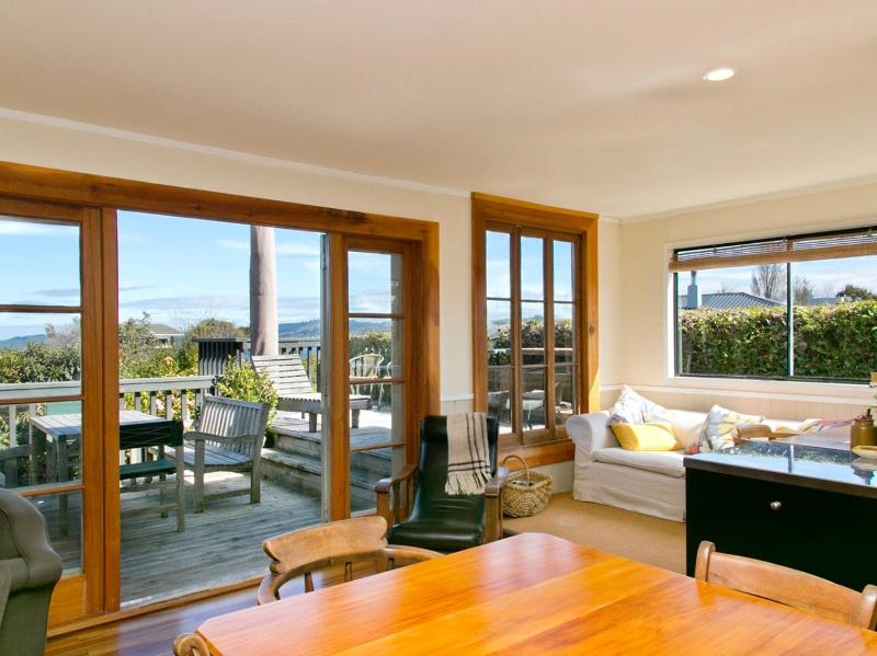 Bliss - Taupo Holiday Home - image 9