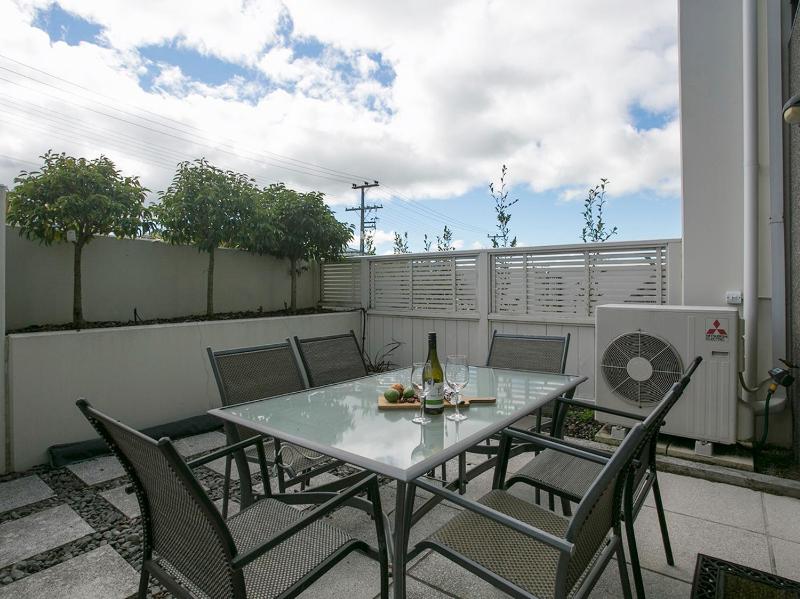 Marinaside Villa - Taupo Holiday Apartment - image 16