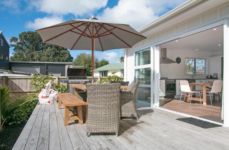 The Waihi Beach House - Waihi Beach Holiday Home Images