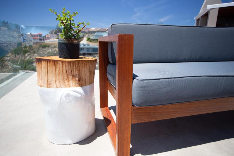 The Lookout Guest House - image 3