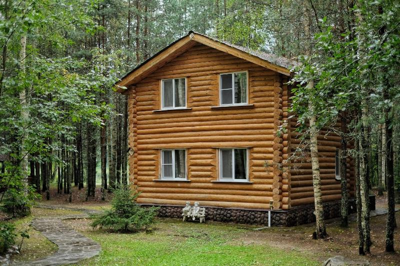 Superior Cottage image 1
