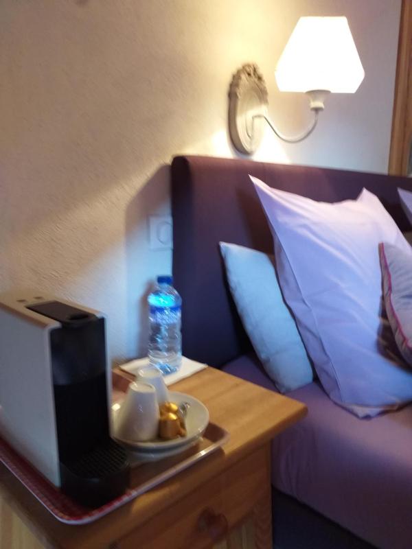 Double Room with Mountain View image 3