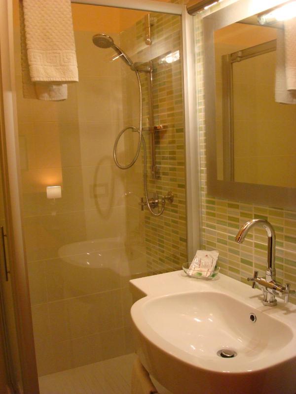 Double Room with Terrace image 3