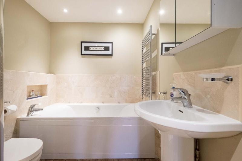 Holiday Home image 2