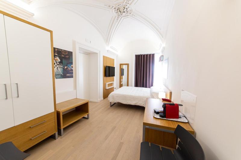 Double or Twin Room with View image 4