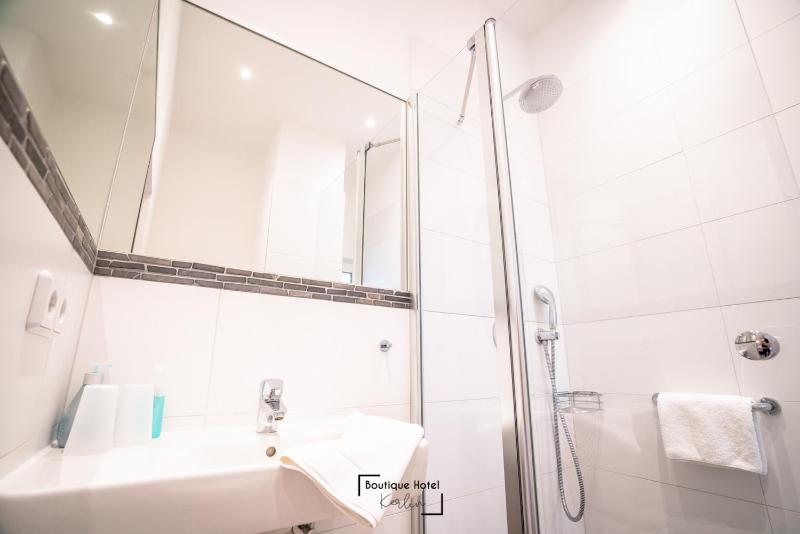 Single Room image 1
