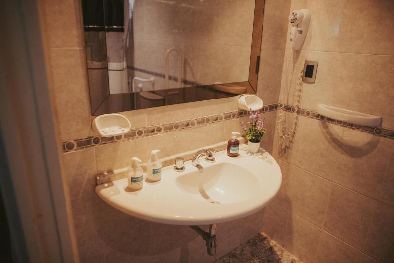 San Rafael Group Hotel - image 13