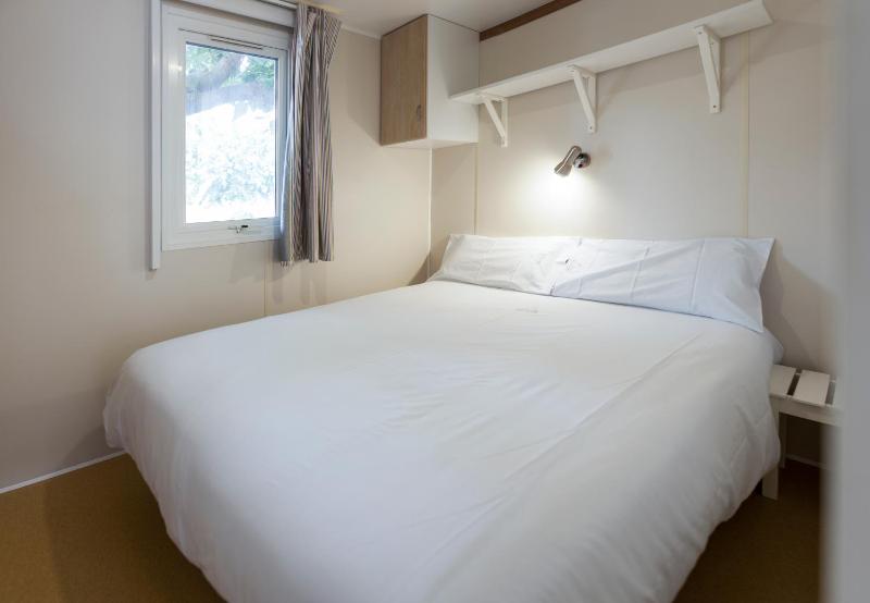 Superior Bungalow with Air Conditioner image 4