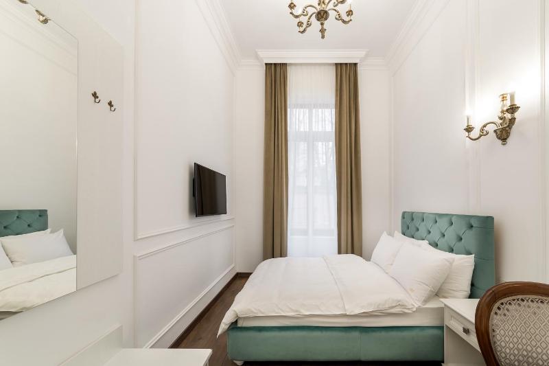 Lahovary Palace Hotel - image 6