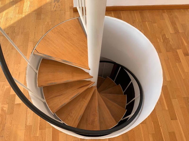 Penthouse - Split Level with Terrace image 4