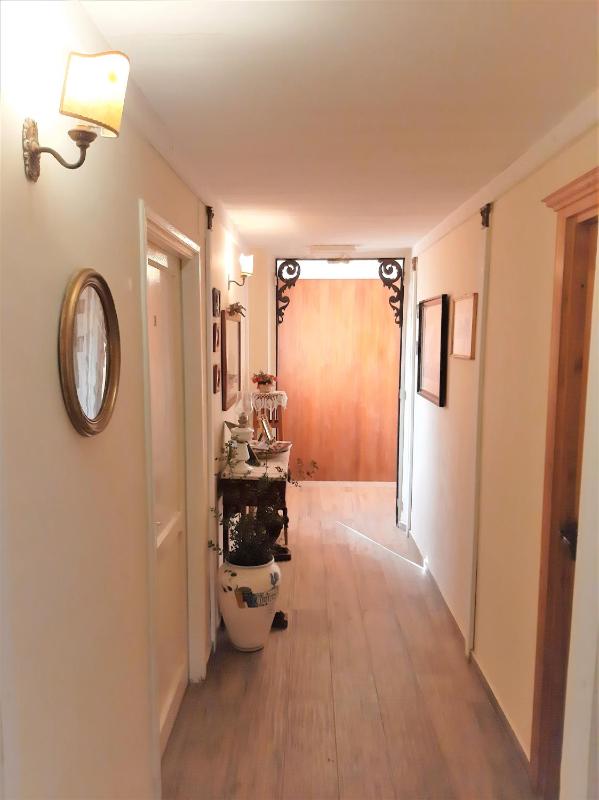 Double Room with Mountain View image 3