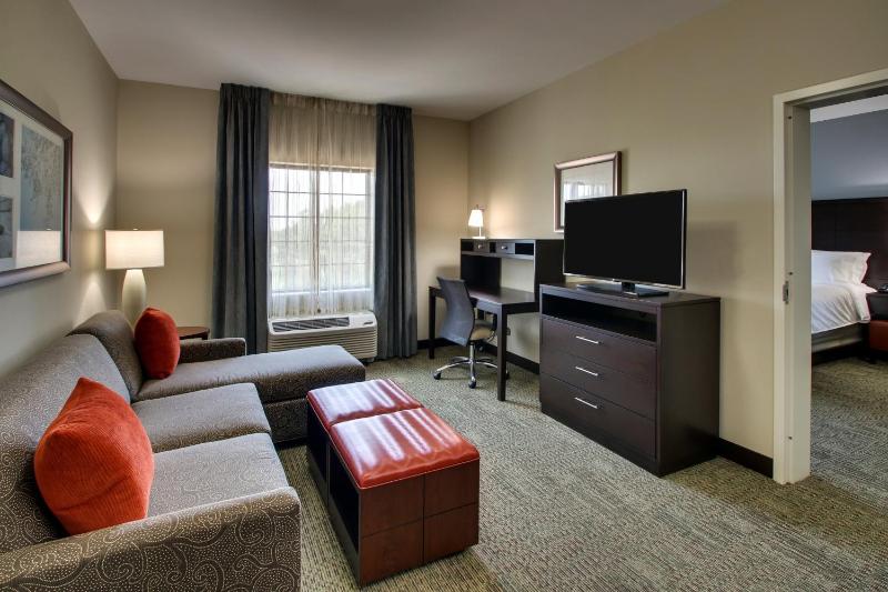 One-Bedroom King Suite image 3