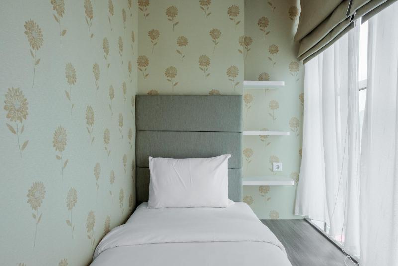 Best Price 2BR Apartment at Brooklyn Alam Sutera By Travelio - image 12