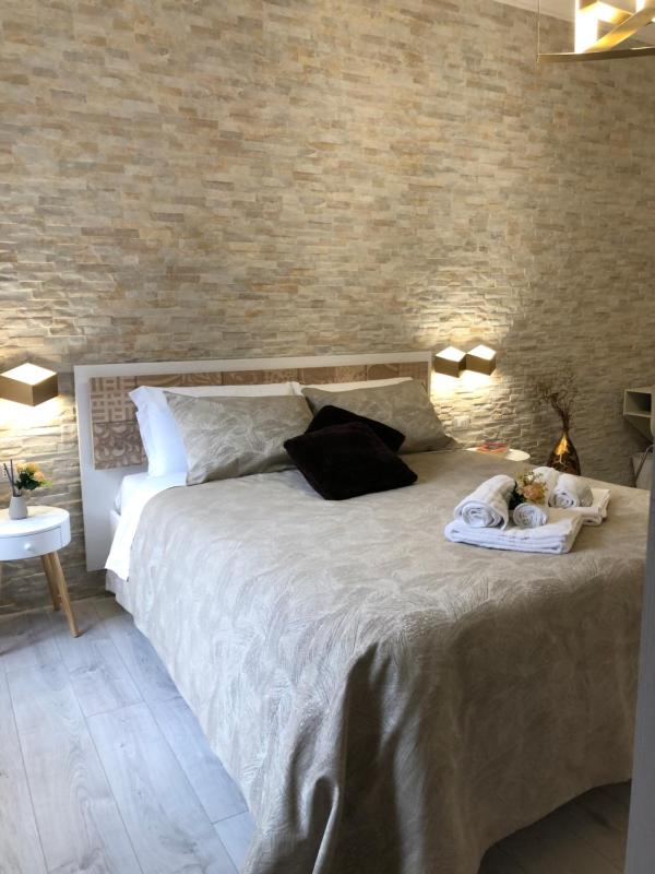 Standard Double Room image 2