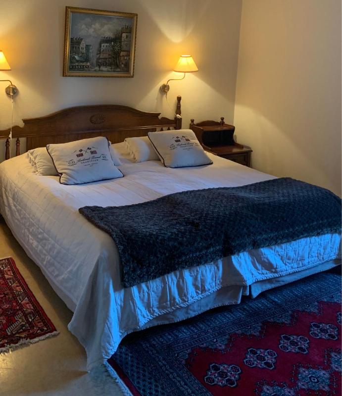 Twin Room with Terrace image 4
