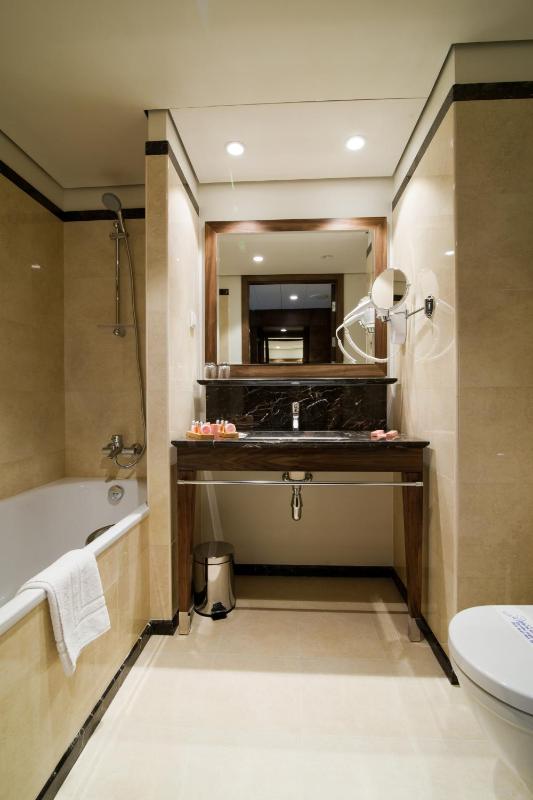Business Double or Twin Room image 1
