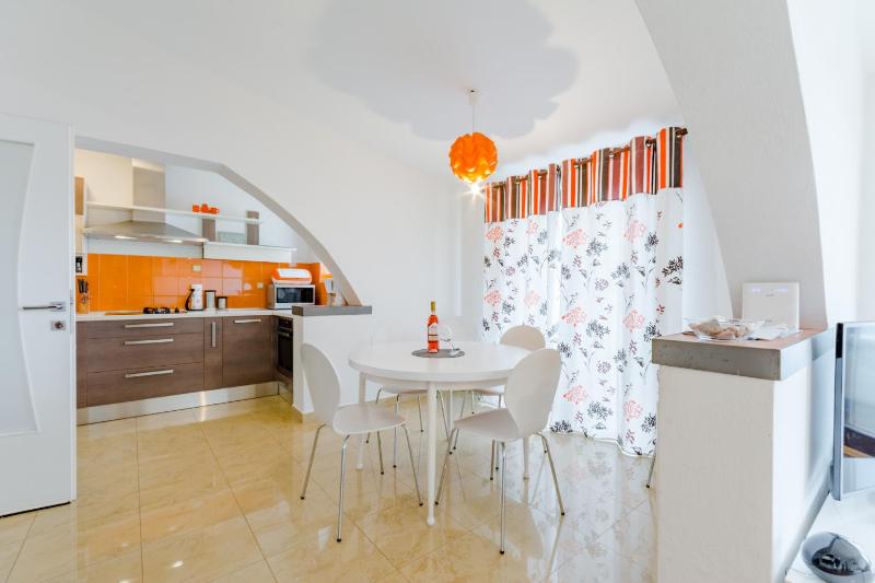 Three Bedroom Apartment with Balcony and Sea View image 2