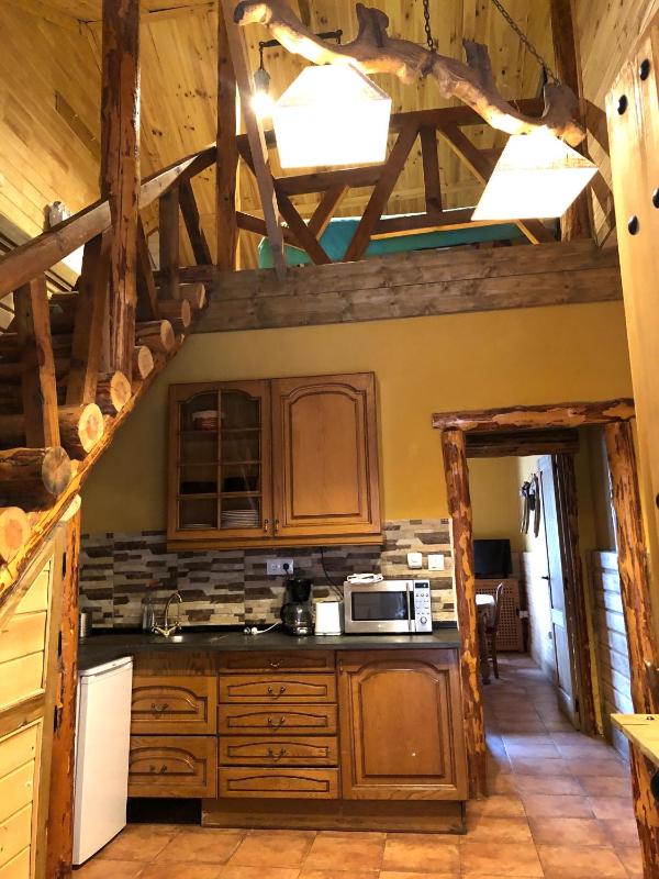 Rural house (6 Adults) image 1