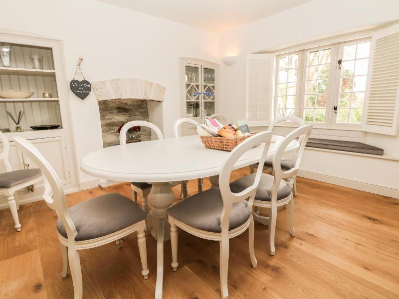 Sea Cliff Cottage - image 22