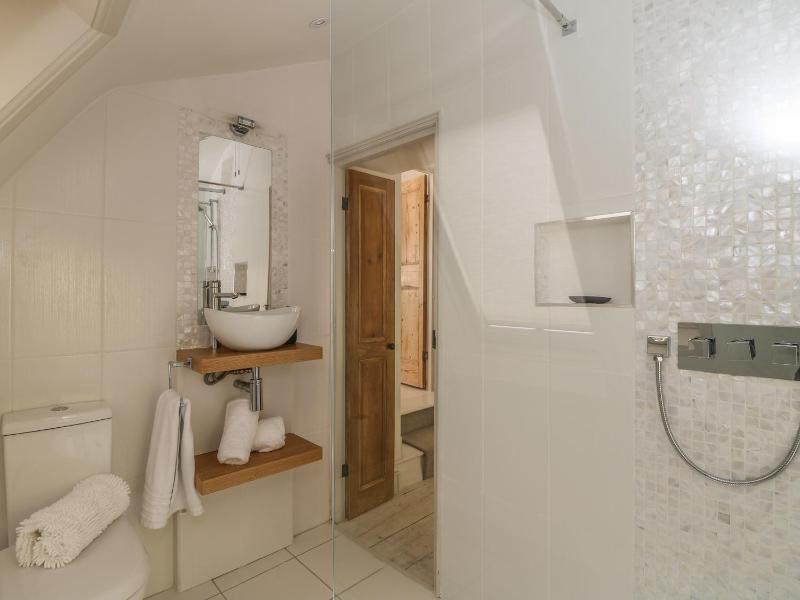 Sea Cliff Cottage - image 11