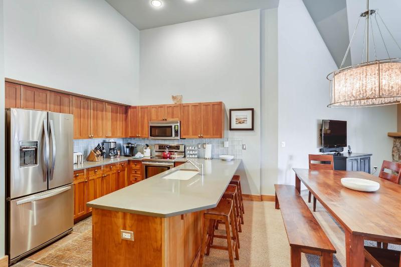 Three-Bedroom Apartment image 2