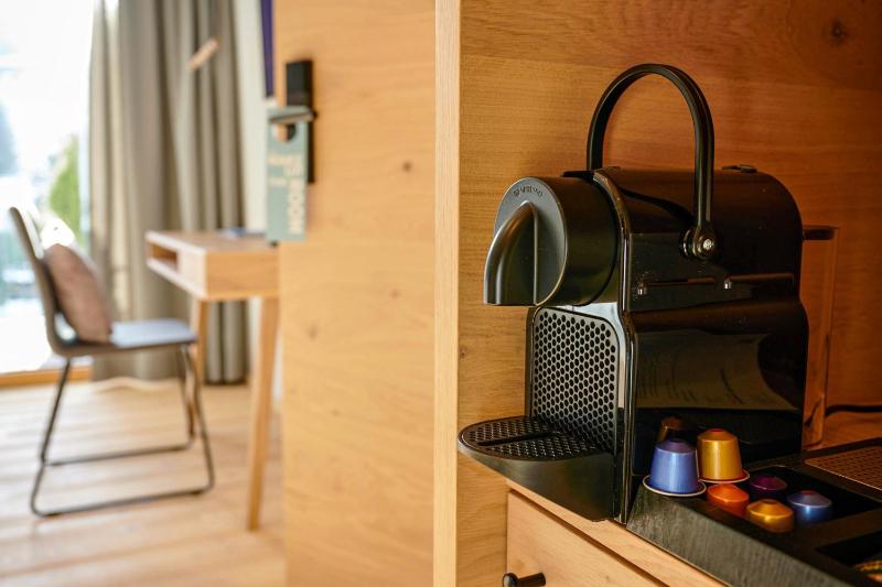 Junior Suite with Balcony image 1