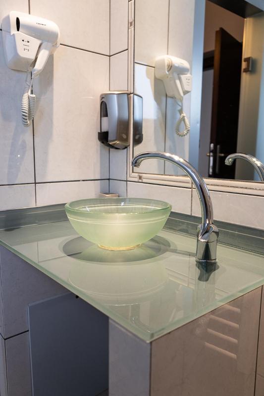 Standard Single Room image 2