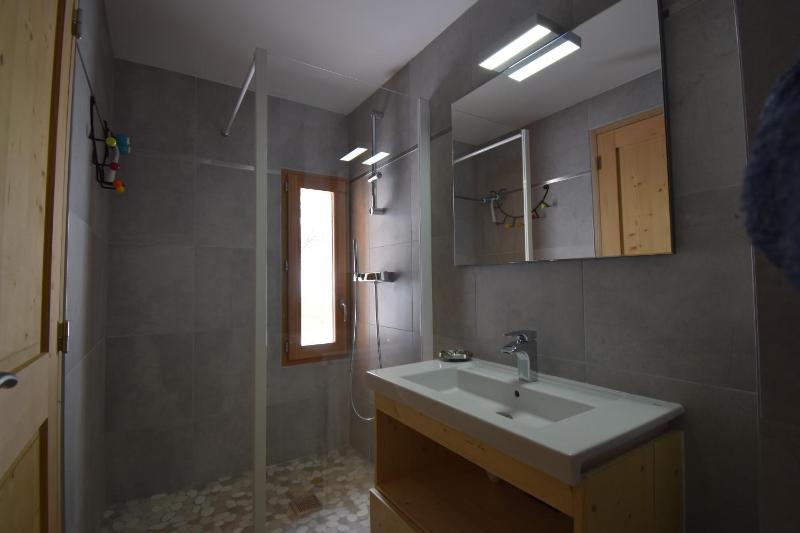 Two-Bedroom Chalet image 4
