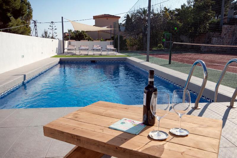 Sara 8 - free WIFI chill-out private pool private tennis court - by Holiday Rentals Villamar - image 46